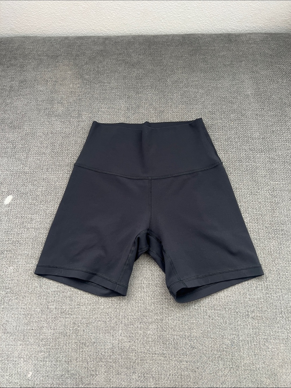 lululemon athletica High-Rise Black Performance Shorts